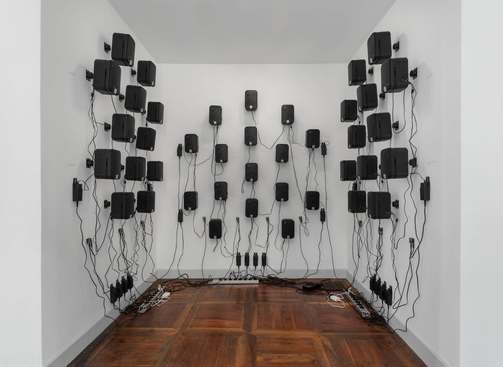 Darren Bader, Molecules (starter kit 2), n. d.