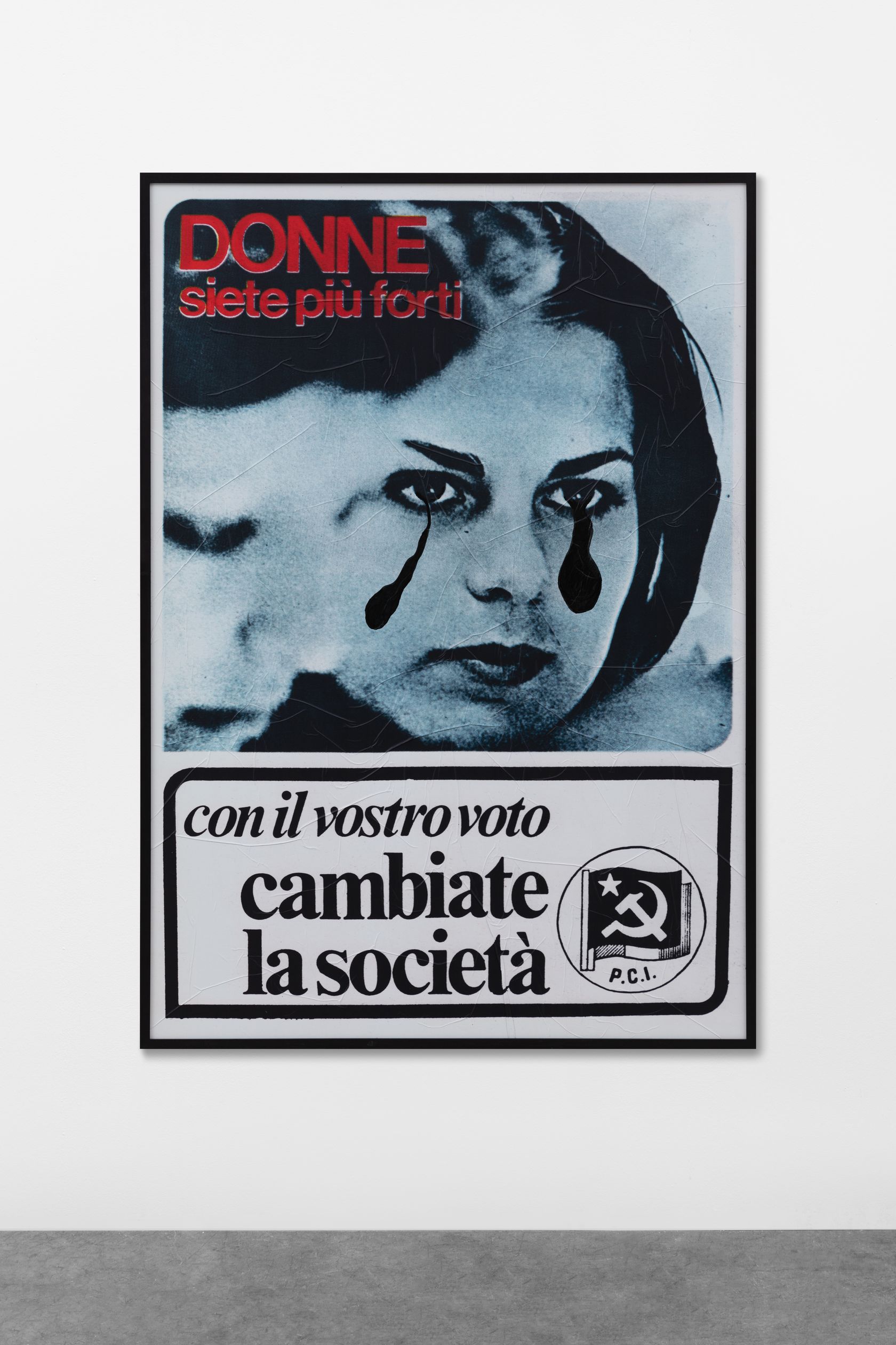 Francesco Vezzoli, MANIFESTO FEMMINISTA CHE PIANGE (DONNE SIETE PIU’ FORTI), 2017