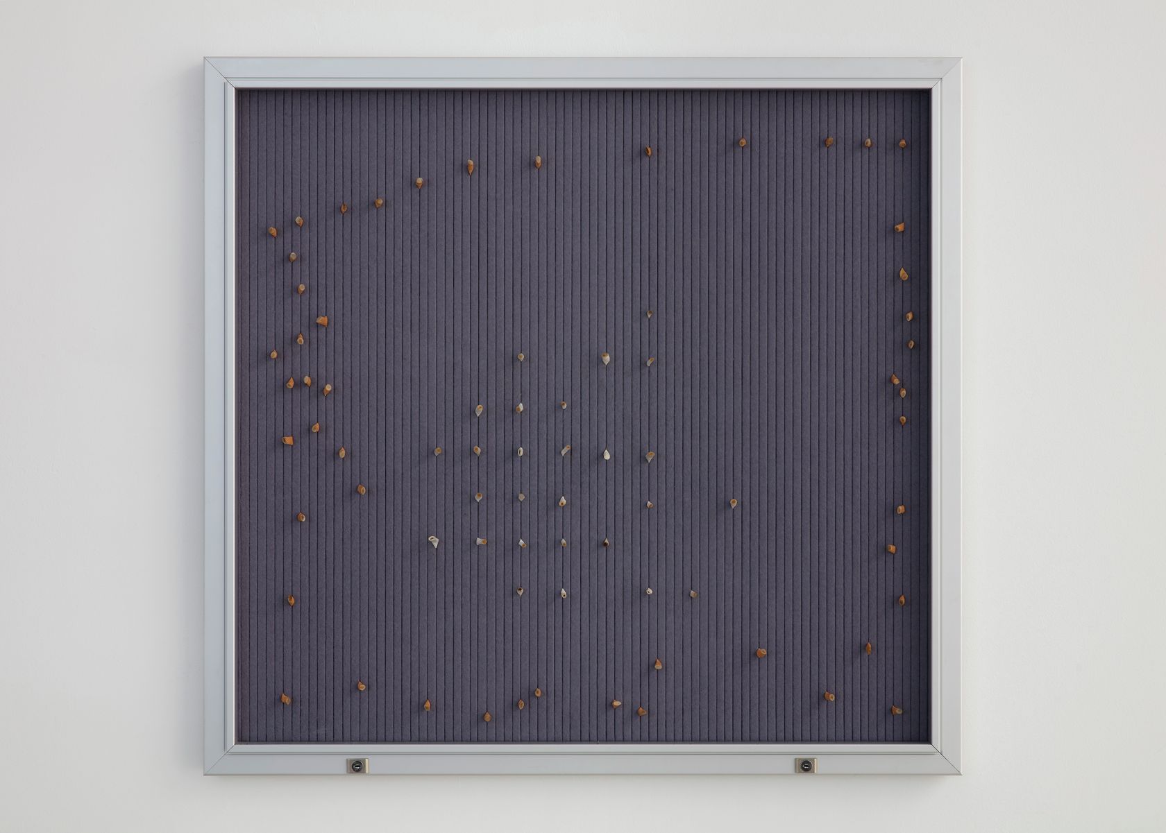 Gabriel Kuri, Untitled margin and center, 2021